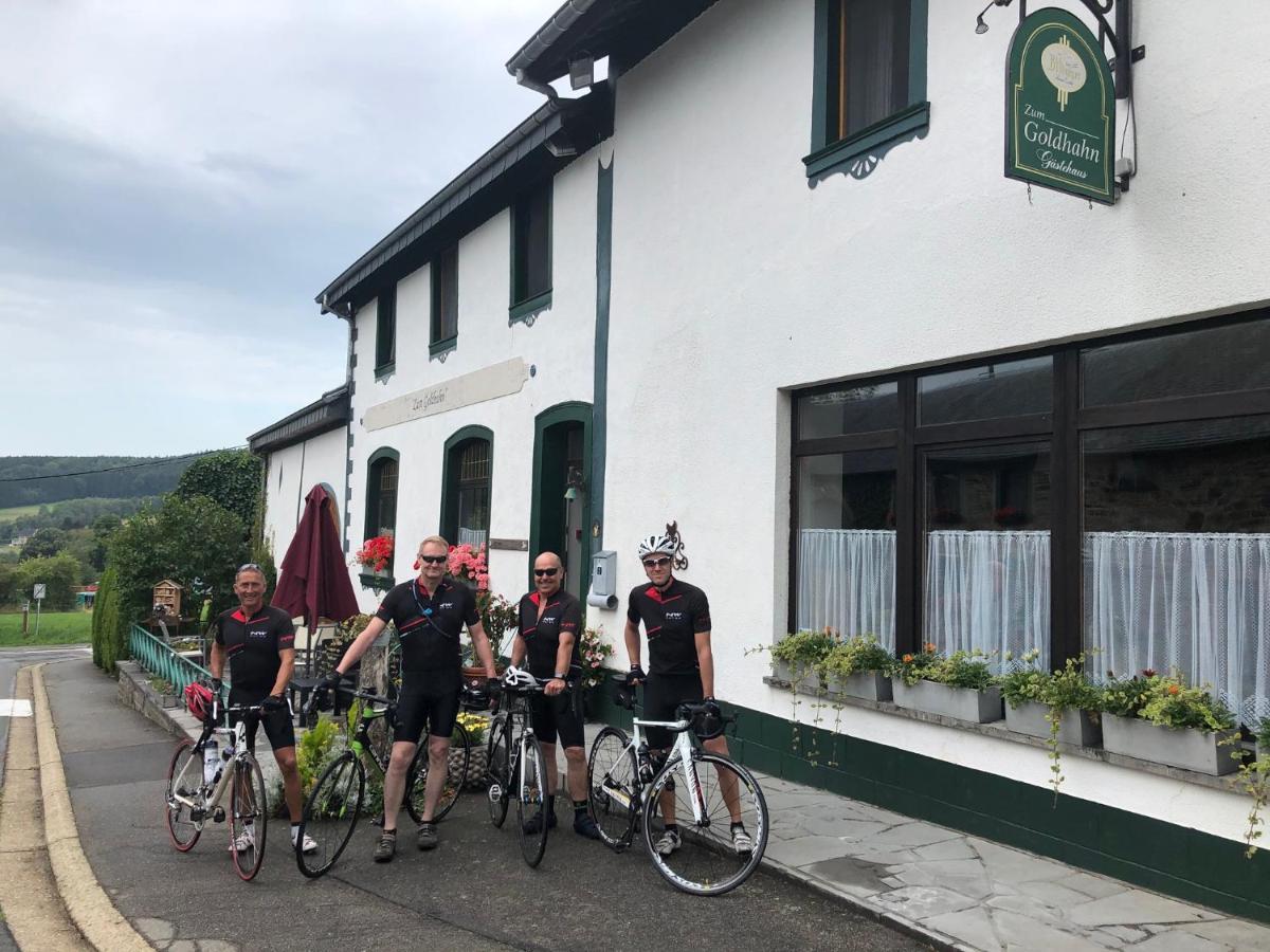 Hotel Zum Goldhahn Amblève Esterno foto